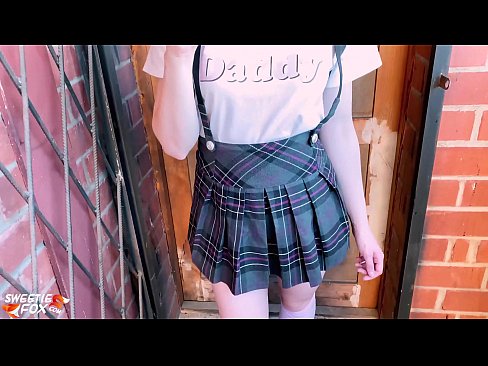 ❤️ 女子校生は授業の代わりに彼女のペニスを深く吸ってファックする。 ️ at us ❌️